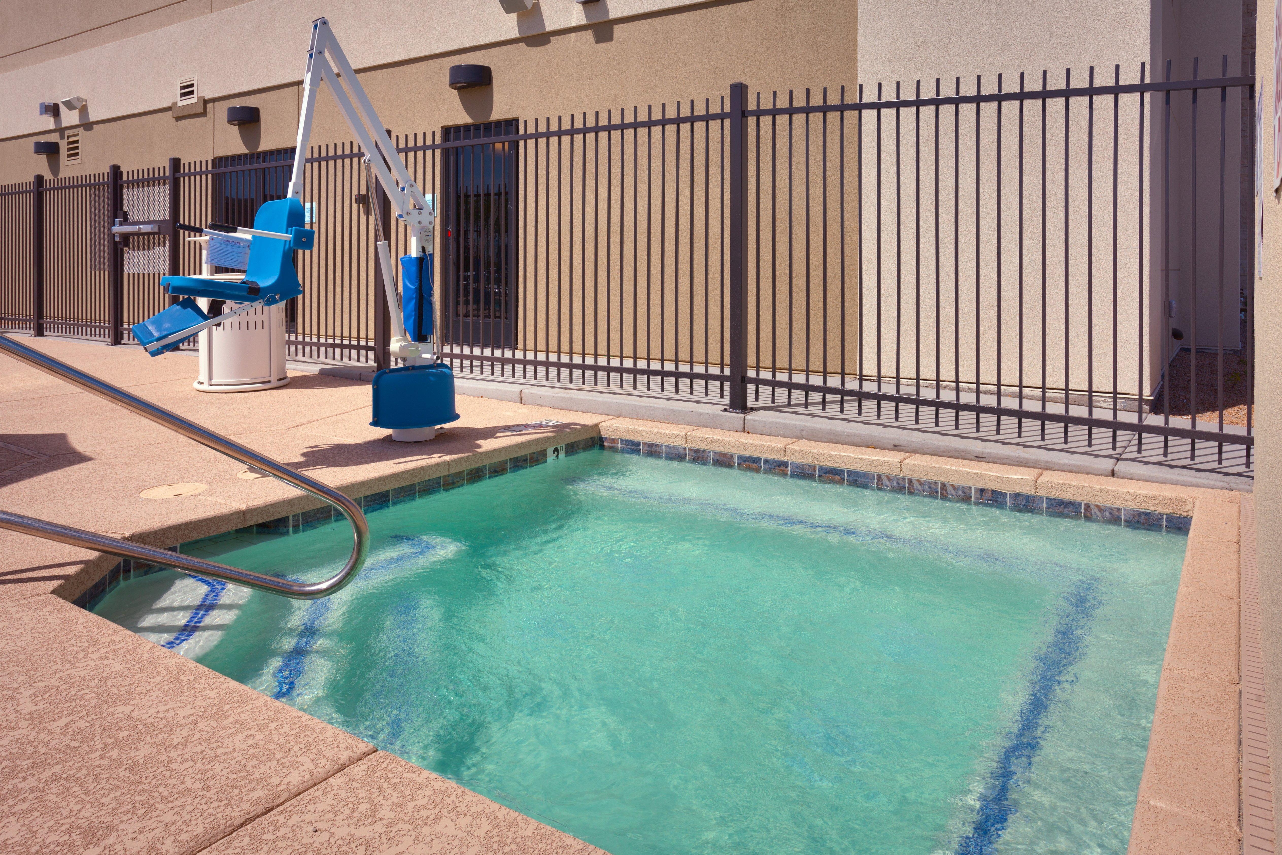 Holiday Inn Express & Suites Phoenix West - Buckeye By Ihg Eksteriør billede