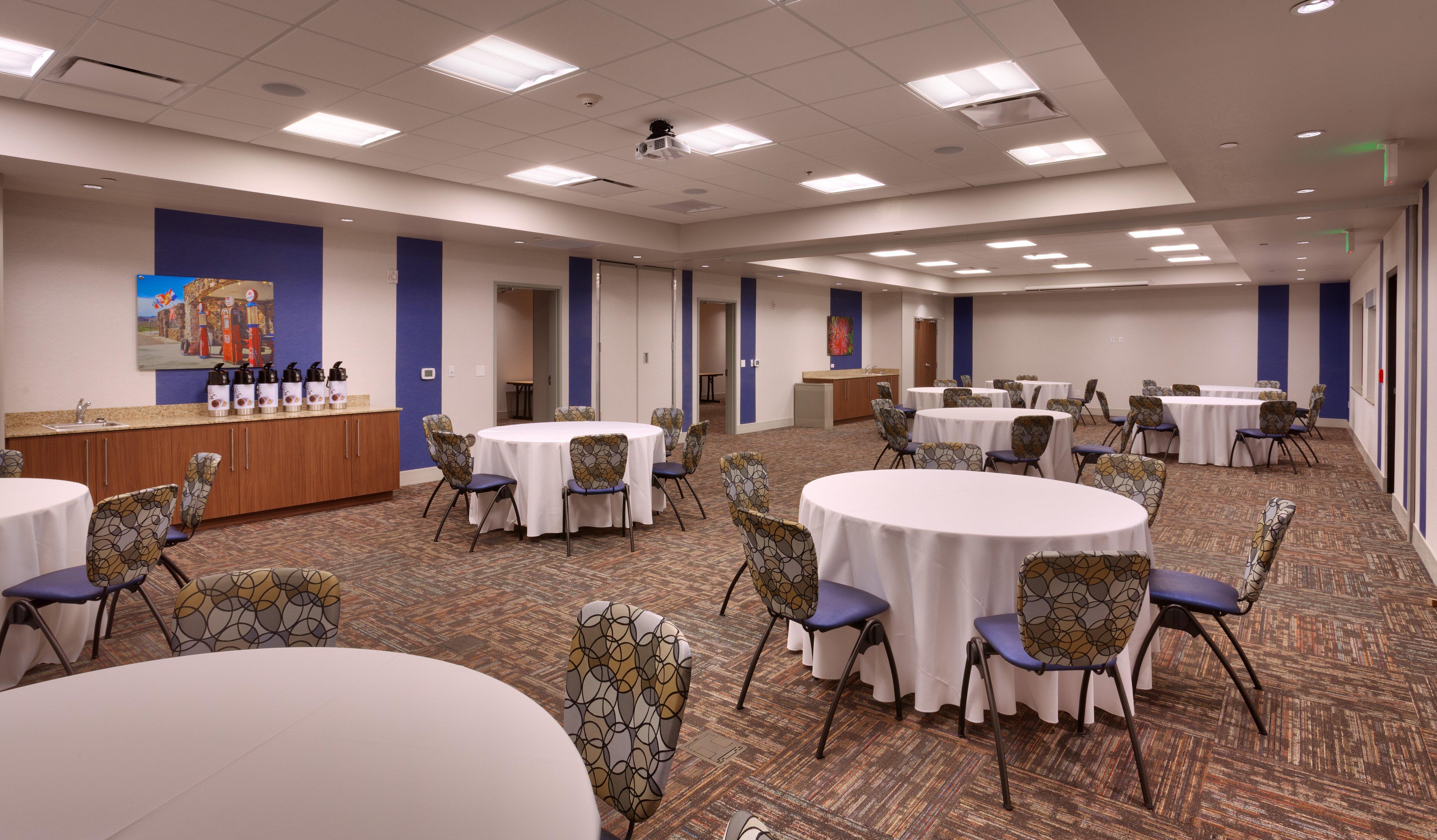 Holiday Inn Express & Suites Phoenix West - Buckeye By Ihg Eksteriør billede